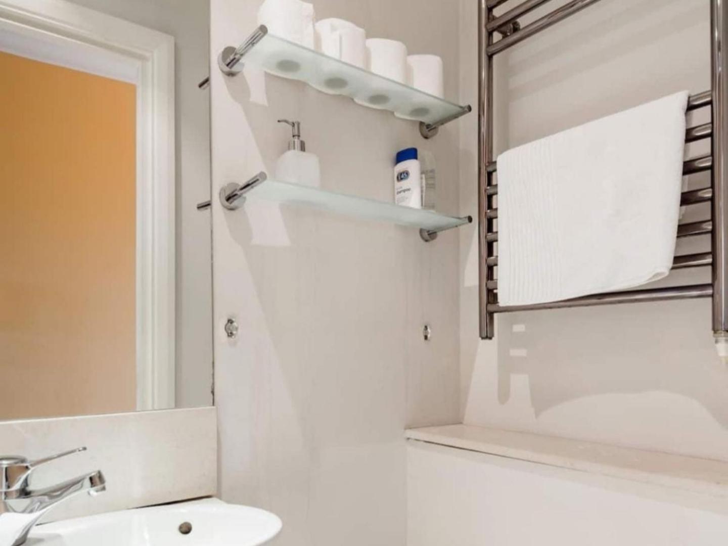 Sunny 1 Bedroom Flat In Central London Londres Exterior foto